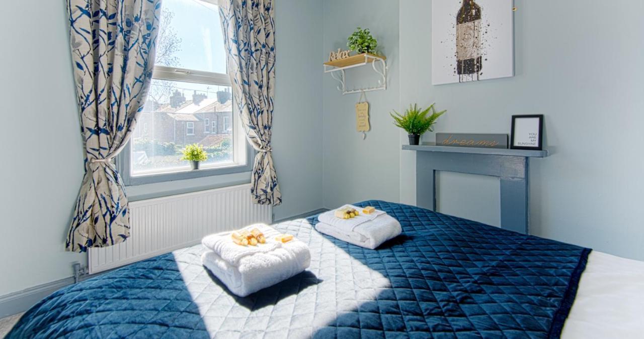 The Clifford Gathering York - Sleeps Up To 10 ภายนอก รูปภาพ