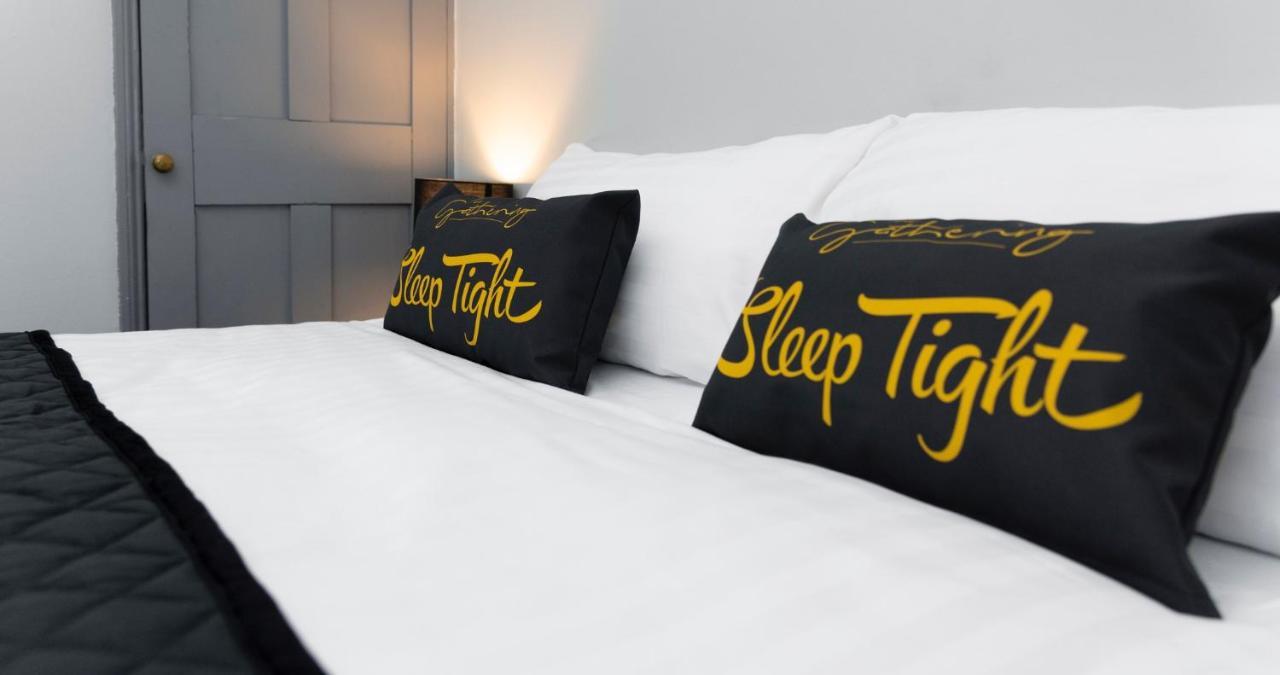The Clifford Gathering York - Sleeps Up To 10 ภายนอก รูปภาพ