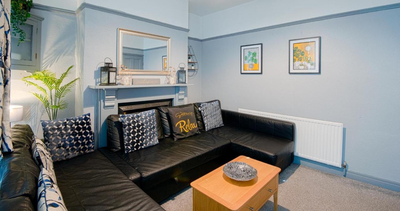 The Clifford Gathering York - Sleeps Up To 10 ภายนอก รูปภาพ